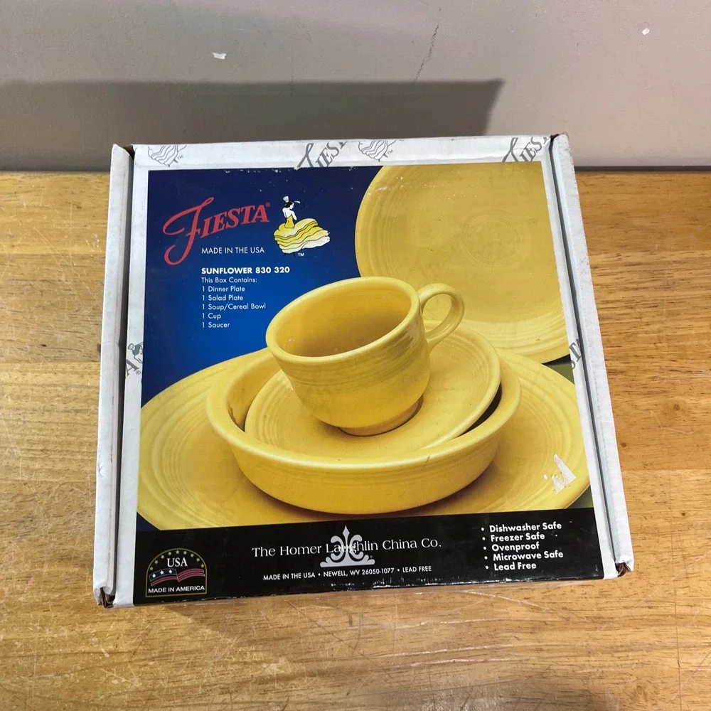 Fiesta Sunflower 5 Pc Place Setting Yellow 830 320 Homer Laughlin Vtg Style NEW